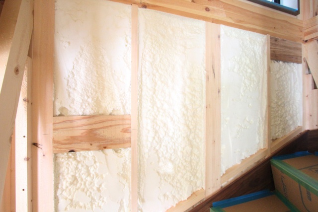 快適な家づくりに欠かせない断熱材。どんな種類がある？